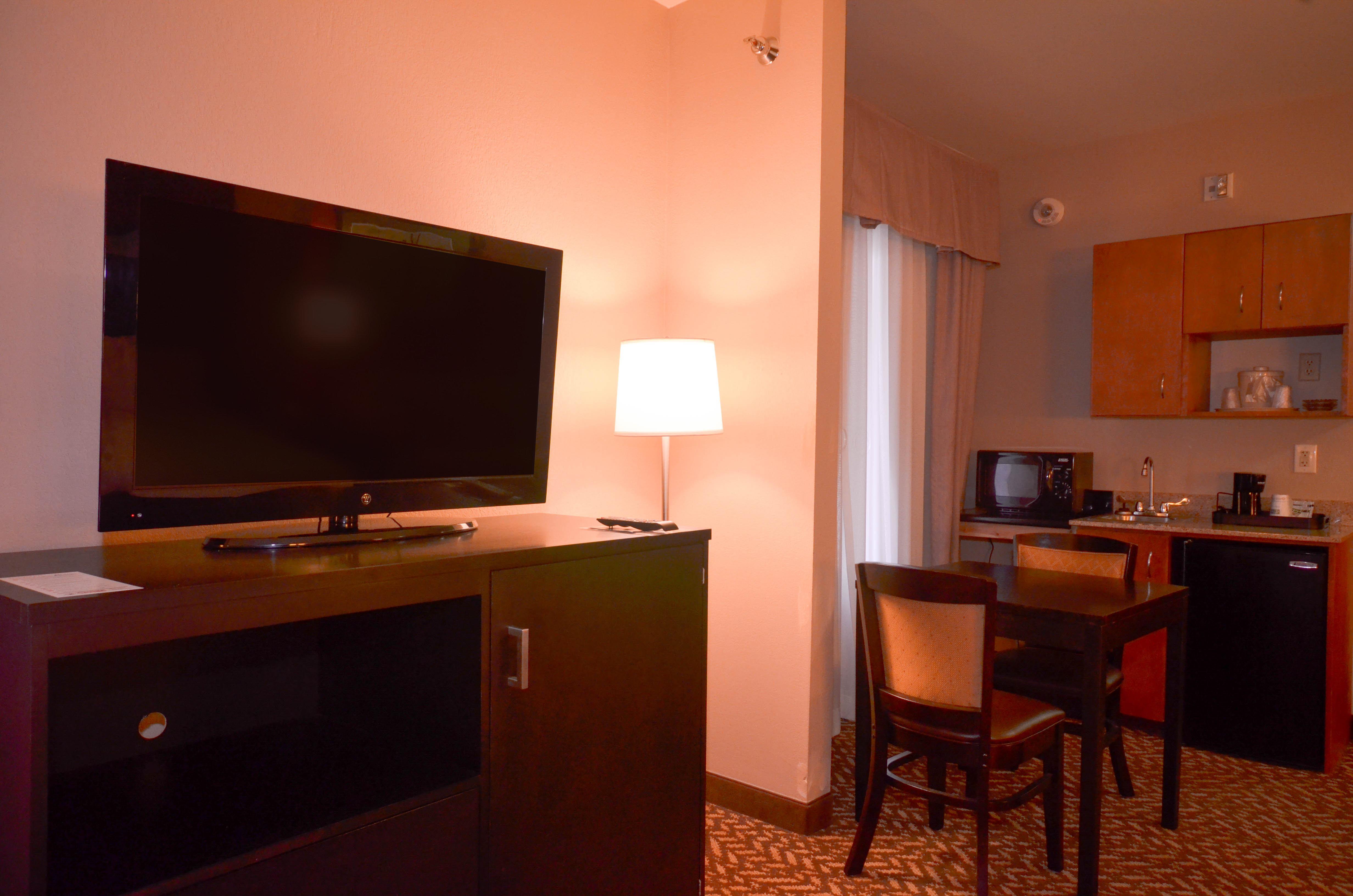 Holiday Inn Express & Suites Pine Bluff/Pines Mall By Ihg Bagian luar foto