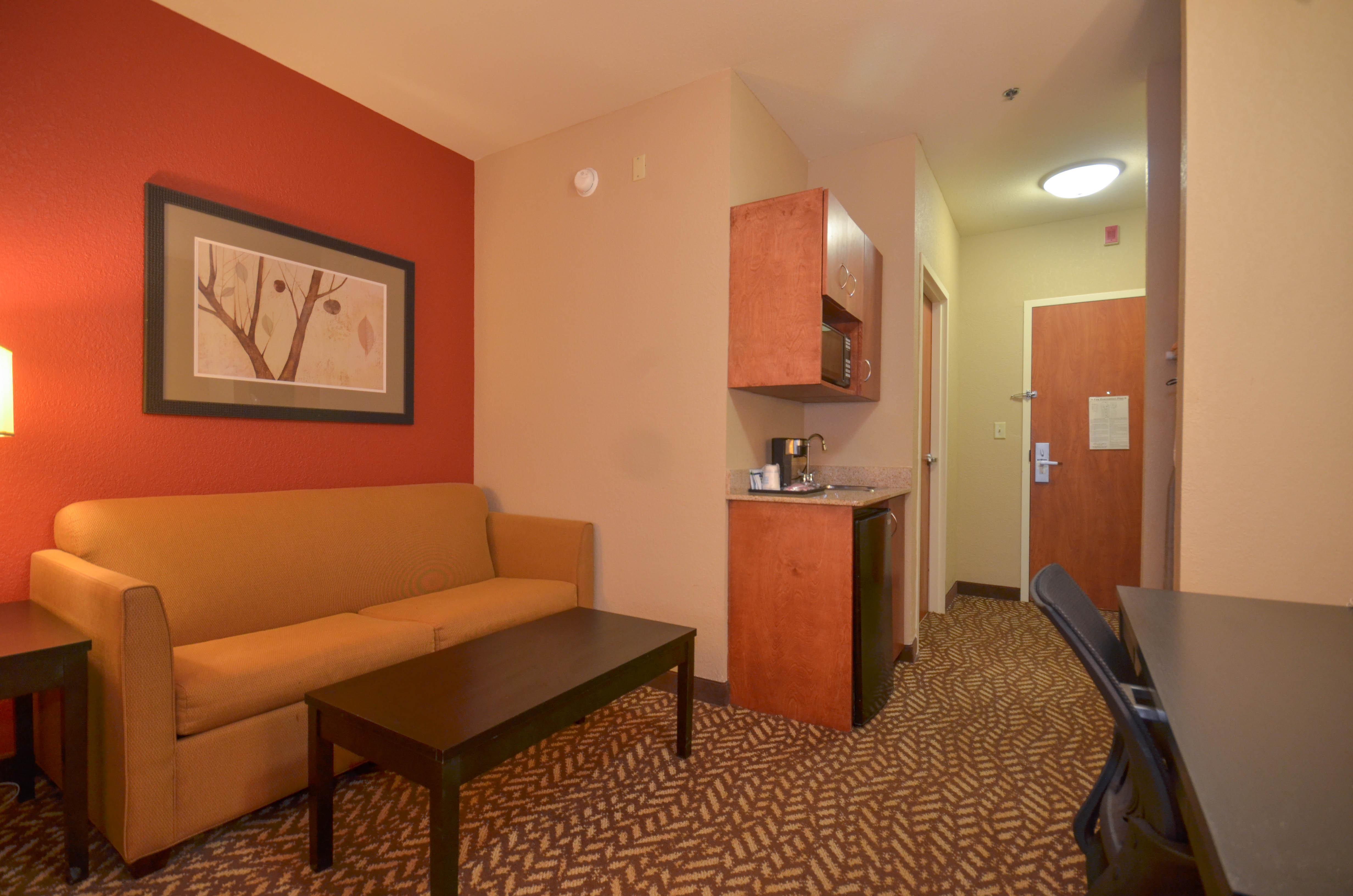 Holiday Inn Express & Suites Pine Bluff/Pines Mall By Ihg Bagian luar foto