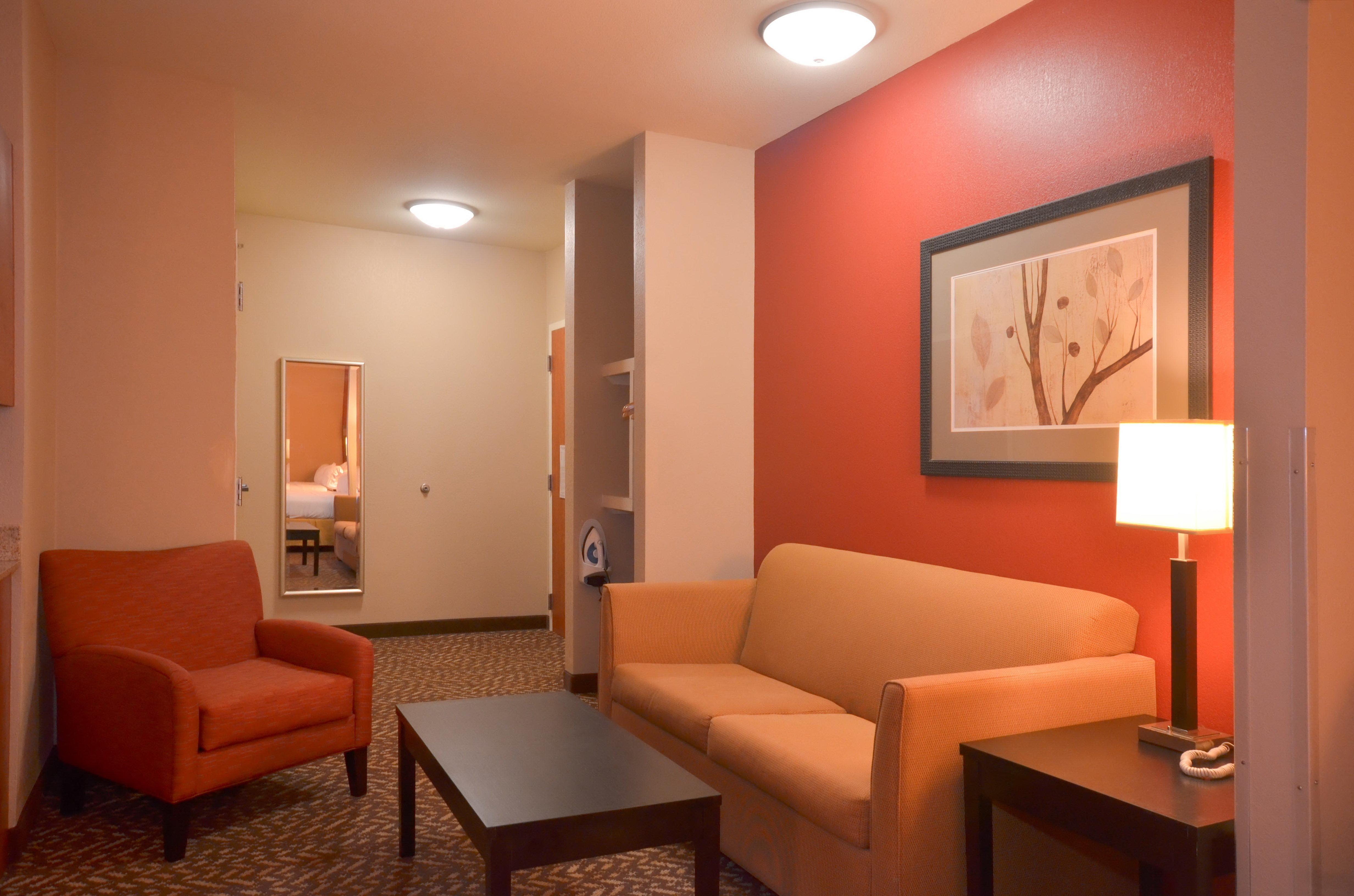 Holiday Inn Express & Suites Pine Bluff/Pines Mall By Ihg Bagian luar foto